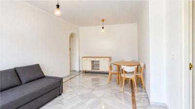 1 Bedroom Middle Floor Apartment in Nueva Andalucía - Image 2
