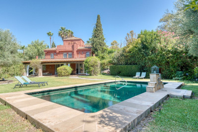 6 Bedroom Detached Villa in Nueva Andalucía