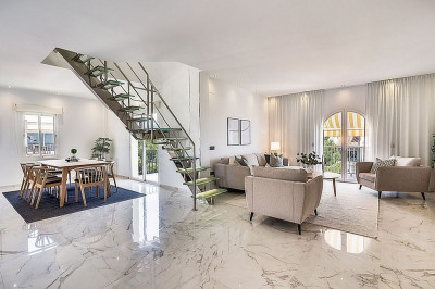 3 Bedroom Penthouse Duplex in Puerto Banús