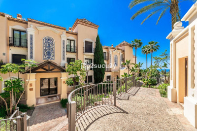 2 Bedroom Ground Floor Apartment in La Quinta - Image 2
