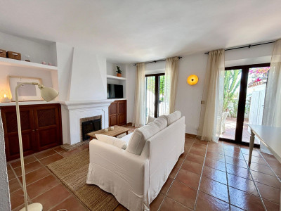 2 Bedroom Townhouse in Nueva Andalucía - Image 3