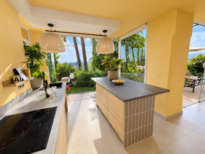 3 Bedroom Ground Floor Apartment in Nueva Andalucía - Image 2