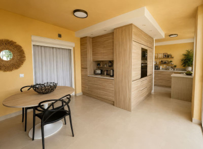 3 Bedroom Ground Floor Apartment in Nueva Andalucía - Image 3