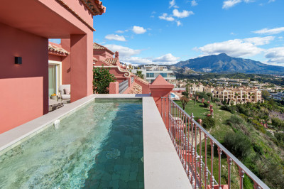 2 Bedroom Penthouse Duplex in La Quinta - Image 1