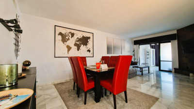 2 Bedroom Top Floor Apartment in Puerto Banús - Image 1