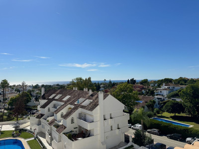 2 Bedroom Penthouse Duplex in Nueva Andalucía