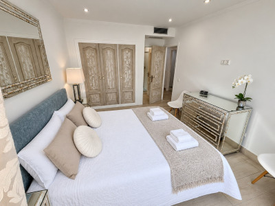 2 Bedroom Ground Floor Apartment in Nueva Andalucía - Image 4