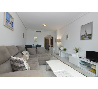 2 Bedroom Penthouse in Nueva Andalucía - Image 3