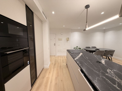 3 Bedroom Middle Floor Apartment in Nueva Andalucía - Image 4