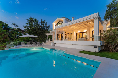 6 Bedroom Detached Villa in La Zagaleta - Image 2