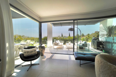 2 Bedroom Middle Floor Apartment in La Quinta