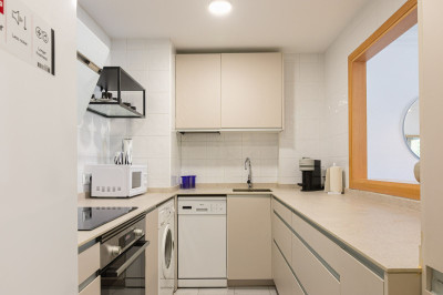 2 Bedroom Middle Floor Apartment in Puerto Banús