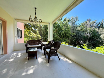 2 Bedroom Ground Floor Apartment in Nueva Andalucía - Image 1