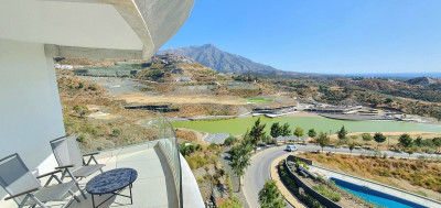 3 Bedroom Middle Floor Apartment in La Quinta - Image 2