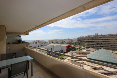 2 Bedroom Middle Floor Apartment in Puerto Banús