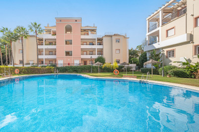 2 Bedroom Ground Floor Apartment in Nueva Andalucía