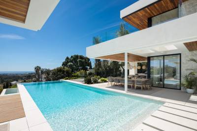 6 Bedroom Detached Villa in La Quinta - Image 4