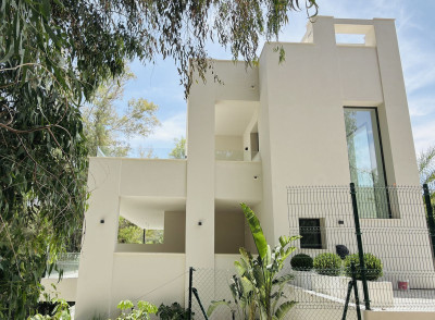 5 Bedroom Detached Villa in Nueva Andalucía - Image 5