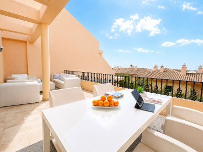 2 Bedroom Duplex in Nueva Andalucía - Image 3
