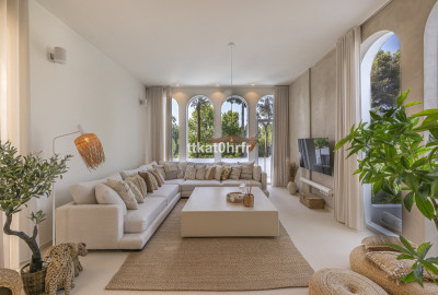 4 Bedroom Detached Villa in Nueva Andalucía - Image 4