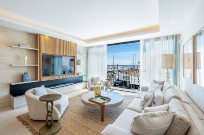 2 Bedroom Middle Floor Apartment in Puerto Banús - Image 4