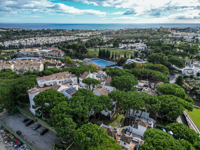 2 Bedroom Middle Floor Apartment in Nueva Andalucía