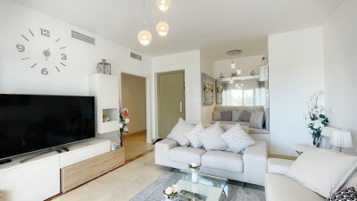 4 Bedroom Penthouse Duplex in Nueva Andalucía - Image 5