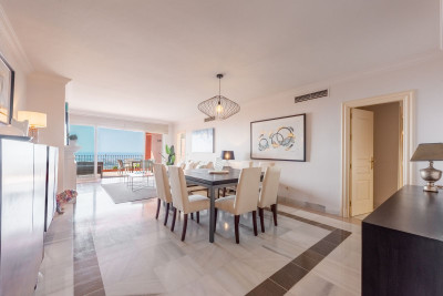 2 Bedroom Ground Floor Apartment in La Quinta - Image 4