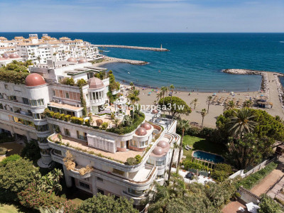 6 Bedroom Middle Floor Apartment in Puerto Banús - Image 3