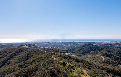 Residential Plot in La Quinta - Image 3