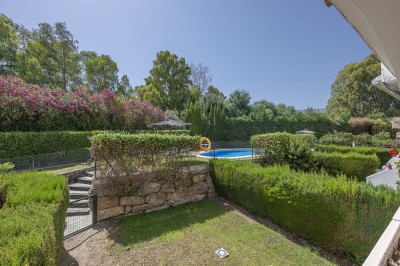 4 Bedroom Townhouse in Nueva Andalucía - Image 2