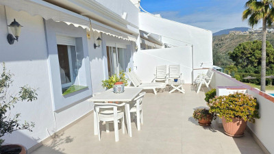 2 Bedroom Ground Floor Apartment in La Quinta - Image 1