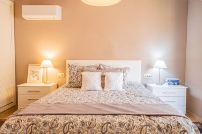 1 Bedroom Middle Floor Apartment in Nueva Andalucía - Image 3