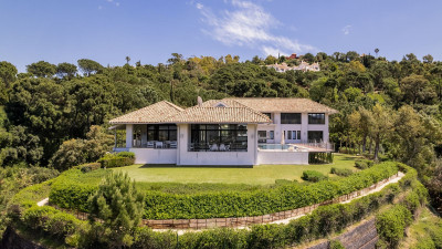 5 Bedroom Detached Villa in La Zagaleta - Image 4