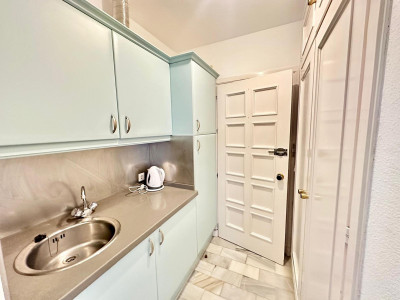 Middle Floor Studio in Nueva Andalucía - Image 5