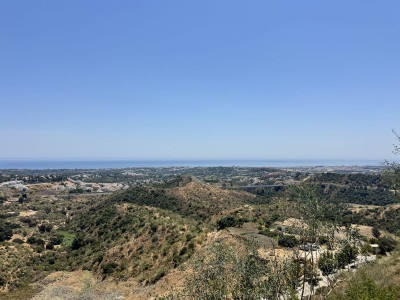 Residential Plot in La Quinta - Image 1