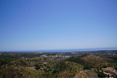 Residential Plot in La Quinta - Image 5