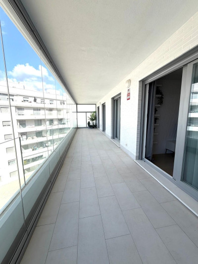 3 Bedroom Middle Floor Apartment in Nueva Andalucía - Image 1