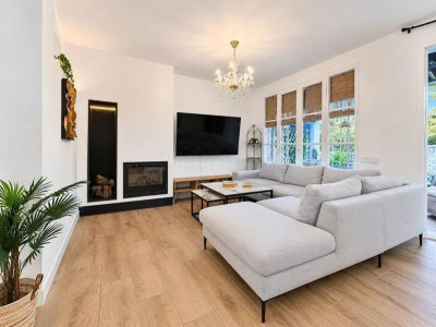4 Bedroom Townhouse in Nueva Andalucía - Image 2