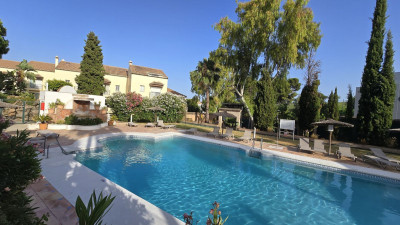 4 Bedroom Townhouse in Nueva Andalucía - Image 2