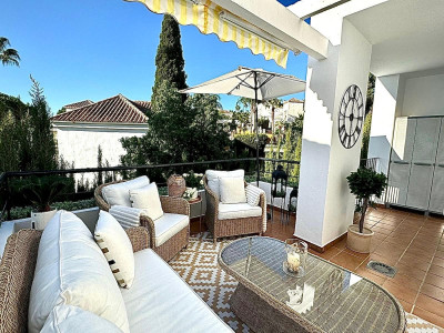 2 Bedroom Top Floor Apartment in Nueva Andalucía - Image 2